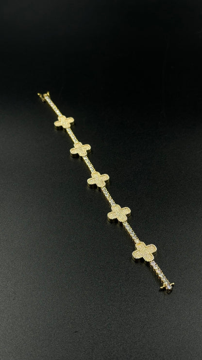 Lucky bracelet