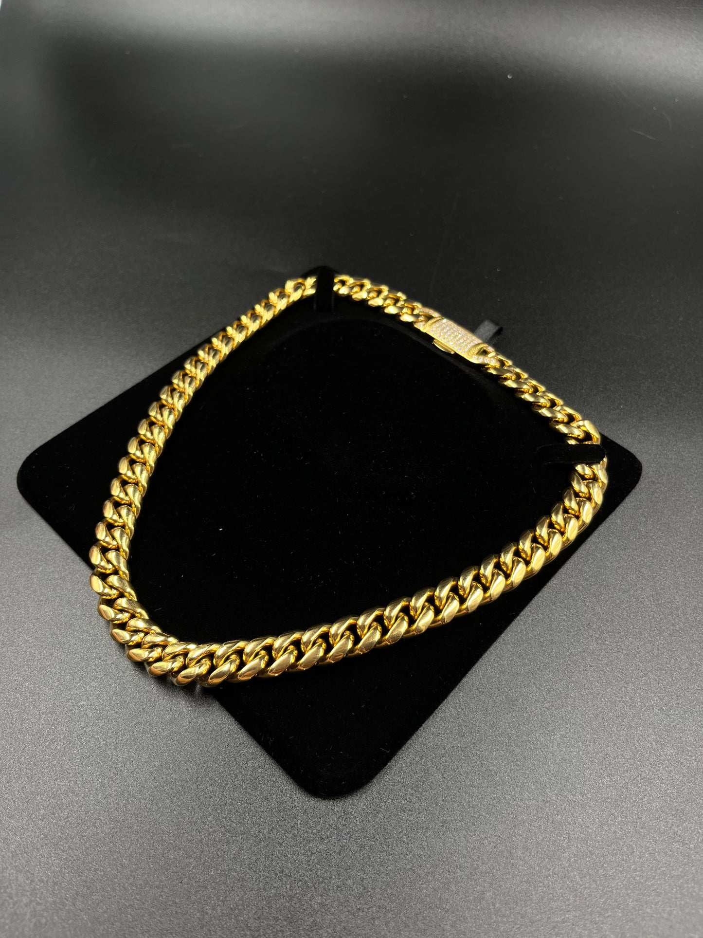 12mm Cuban Link Chain (Yellow Gold)