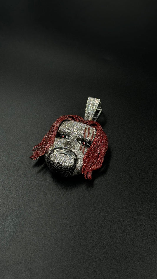 Face pendant of your choice (H6cm L5.5cm)