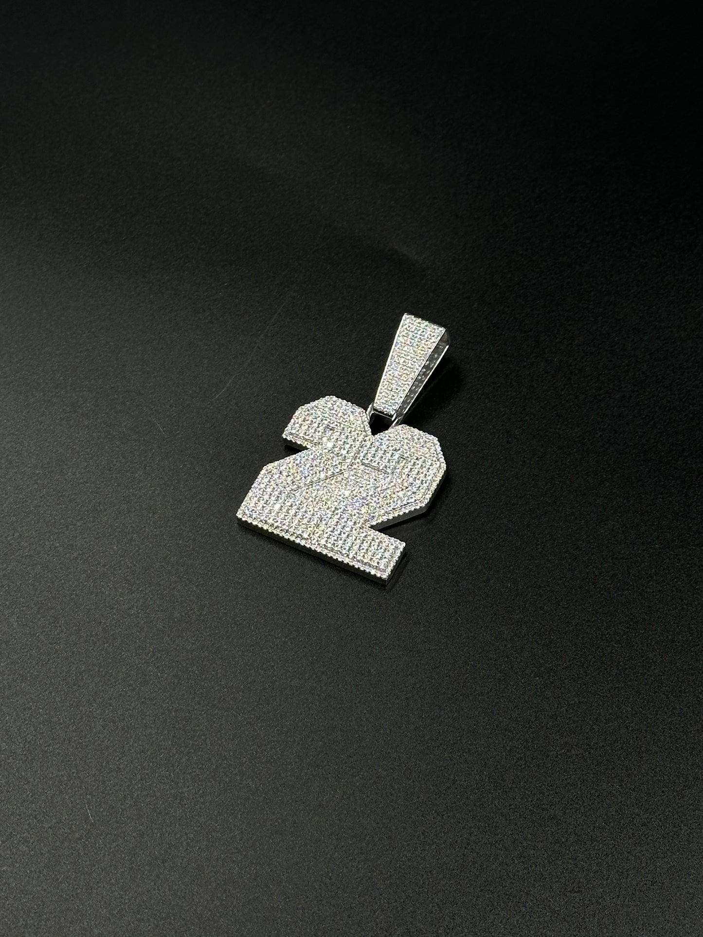 Pendant number of your choice (H4cm L4cm)