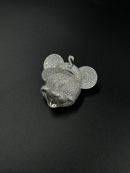 Head pendant of your choice (H6cm L6.5cm)