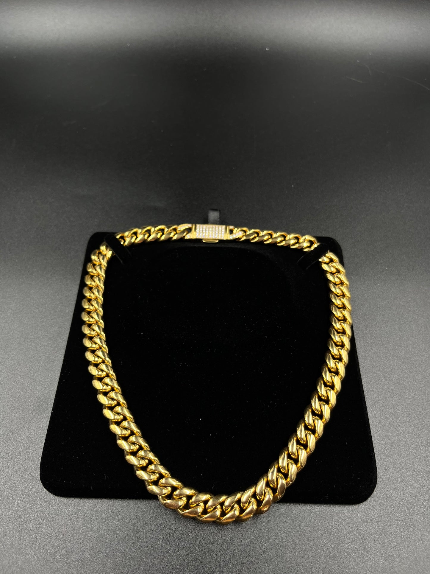 12mm Cuban Link Chain (Yellow Gold)