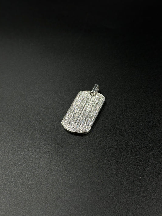 Pendentif plaque (H4cm L2,1cm)