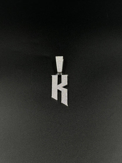 Pendentif lettre au choix (H5cm L2,5cm)