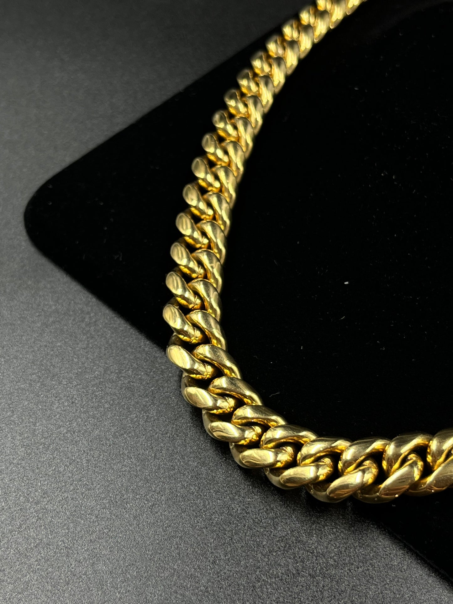 12mm Cuban Link Chain (Yellow Gold)
