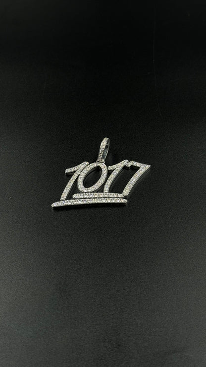 Pendentif nombre au choix (H4cm L6,4cm)