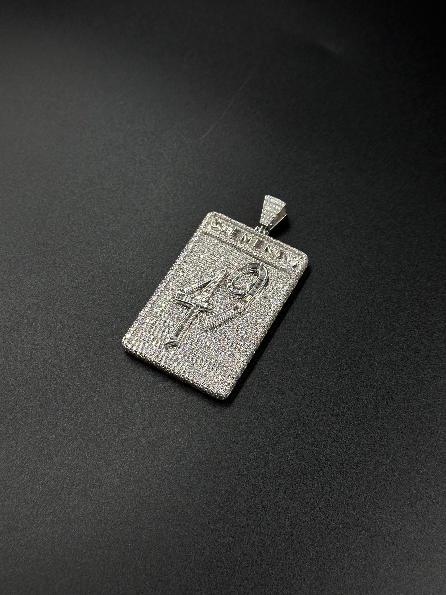 Pendant number &amp; word of your choice (H6cm L3cm)