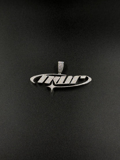 Logo pendant of your choice (H2.5cm L7cm)