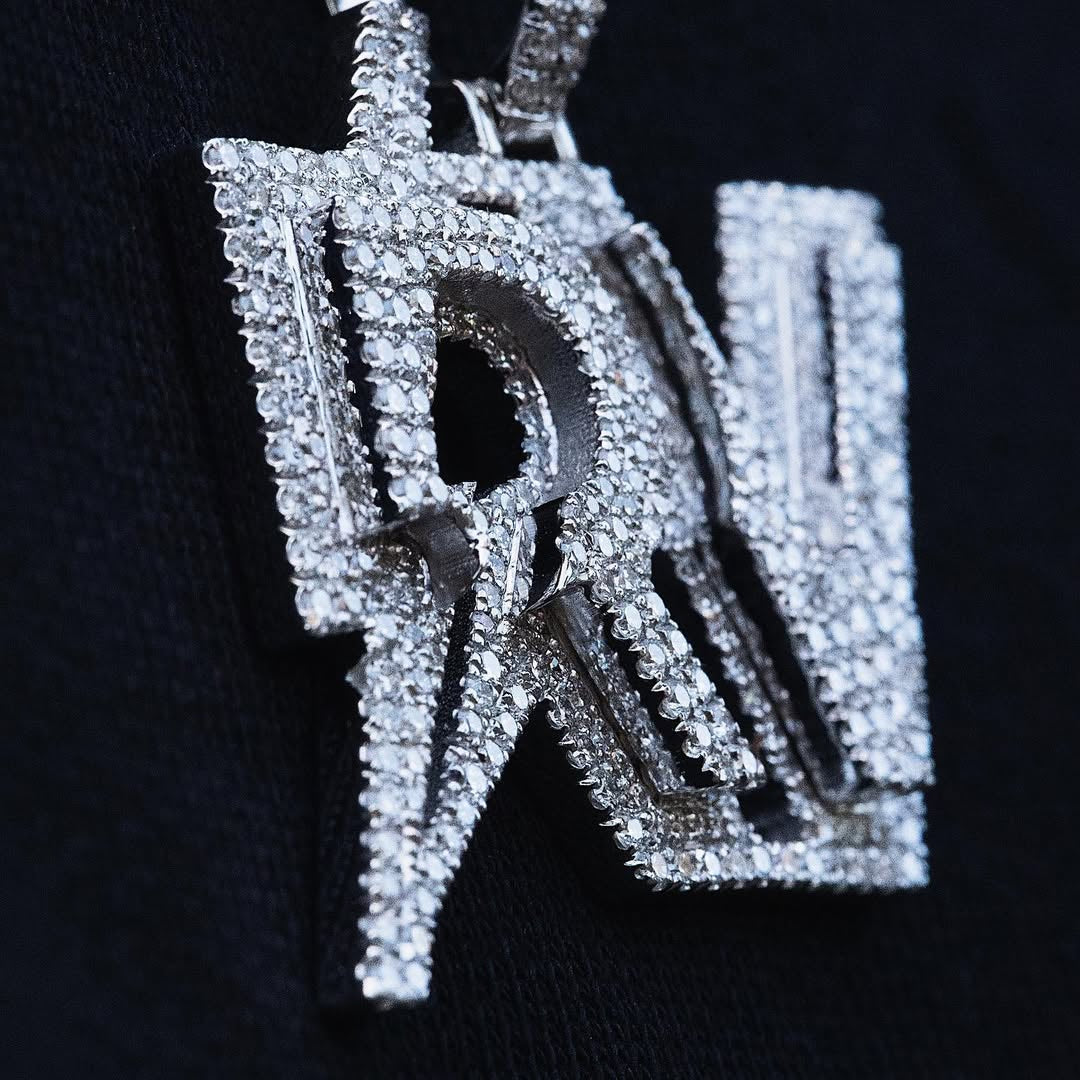 Customizable pendant H4cm L6cm + 3mm popcorn chain