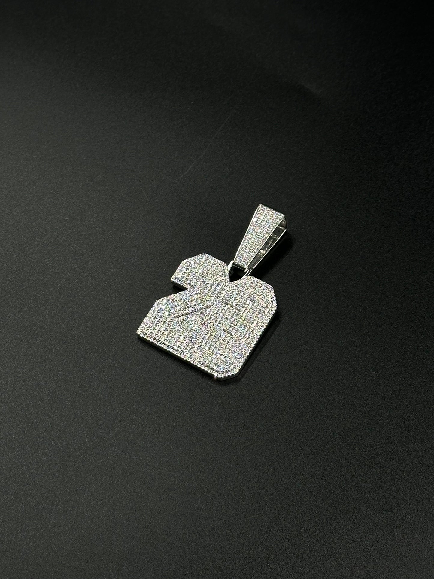Pendant number of your choice (H4cm L4cm)