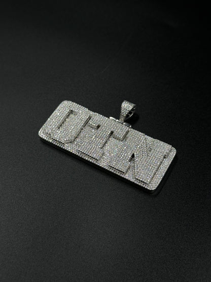 Pendentif 3 lettres au choix (H4cm L10cm)