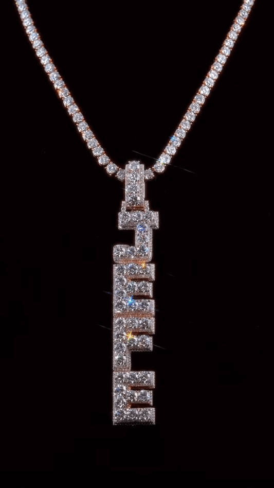 Customizable Word Pendant (H8cm L2cm) + 3mm tennis chain