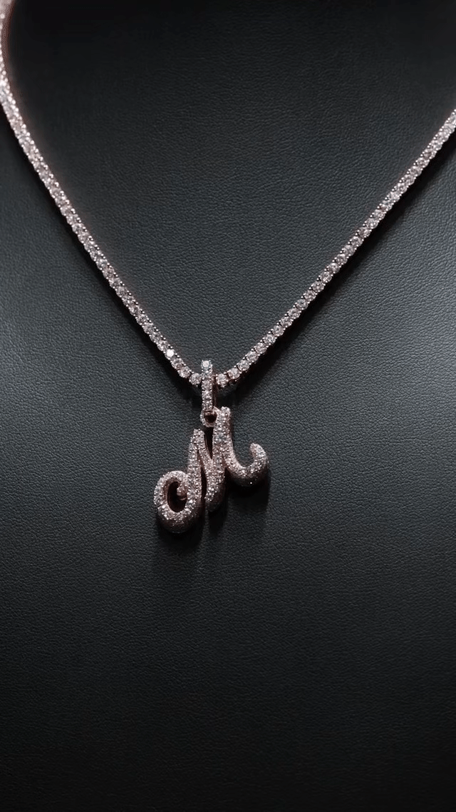 Personalized letter pendant (H2cm L2cm) + 3mm tennis chain