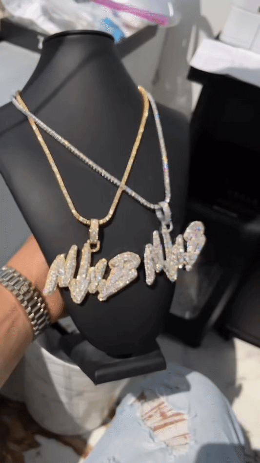Personalized letter pendant (H5cm L9cm) + 3mm tennis chain