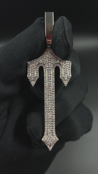 T pendant