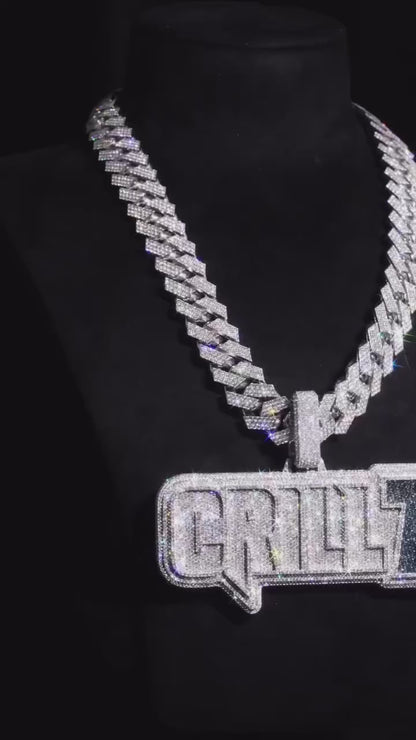 Customizable word pendant (H4cm L9cm) + 14mm Cuban link chain