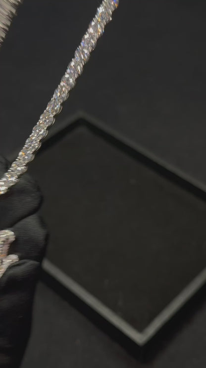 Custom logo pendant (5cm L6cm) + 5mm tennis chain